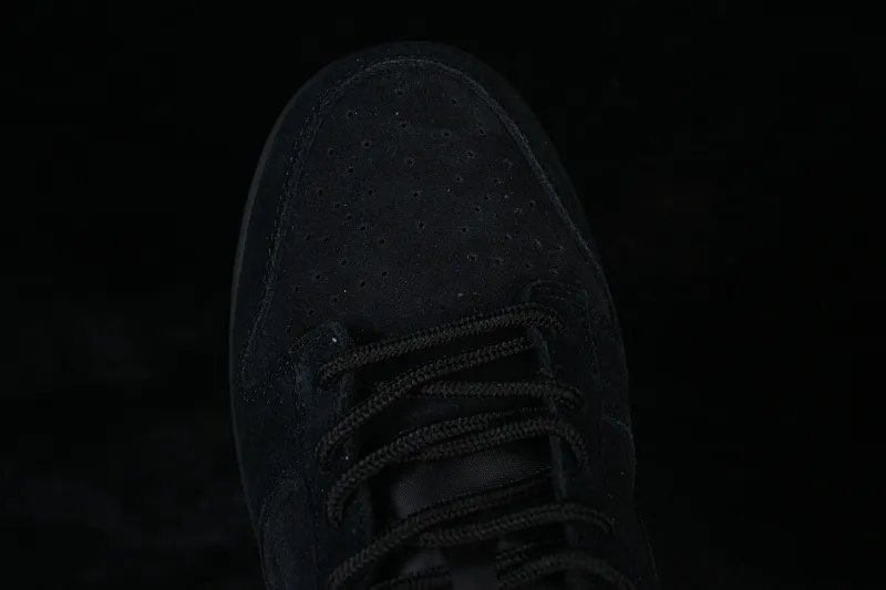 All categories Nk SB Dunk series Nk SB Dunk Low low-top sneakers Nike SB Dunk Low suede black low-top casual sneakers IB6651-001